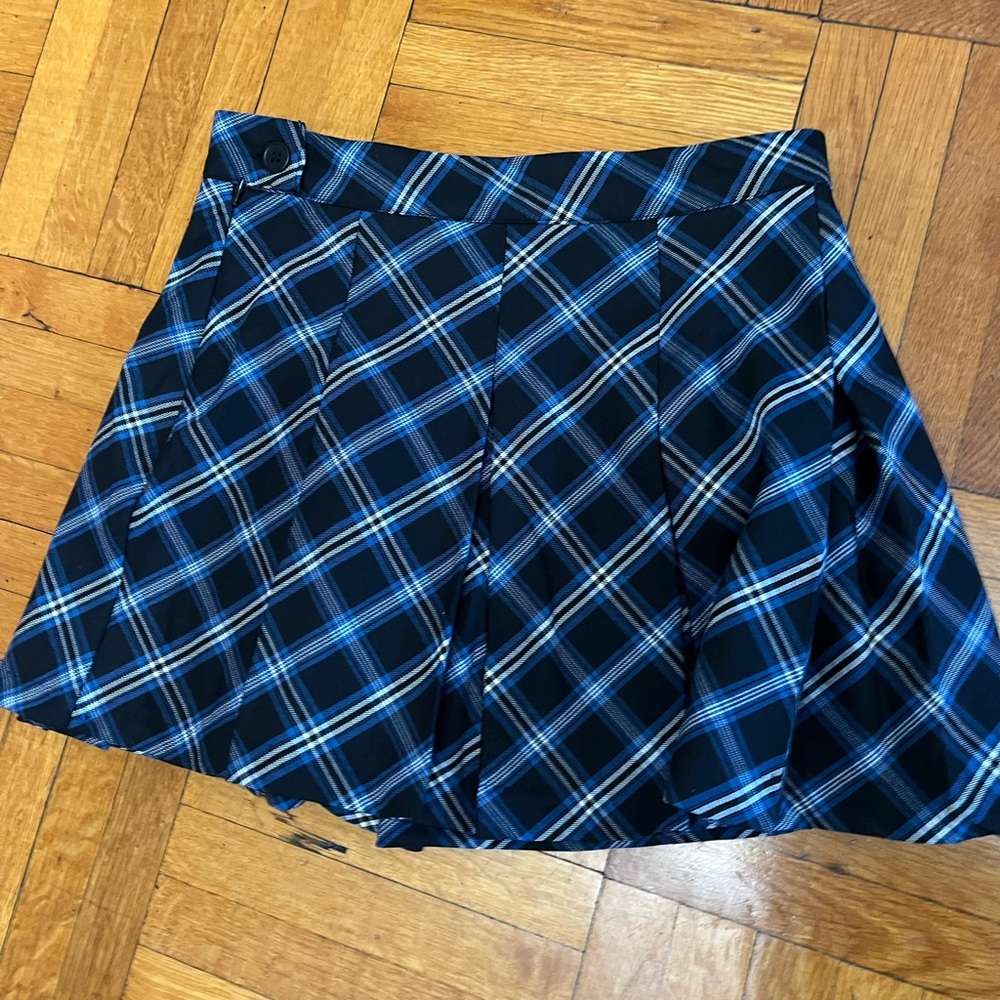 H&M Black and Blue Plaid Skirt